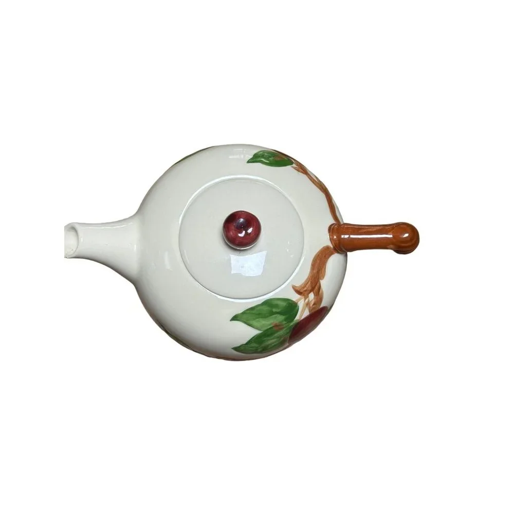 Franciscan Teapot with Lid Pour Spout Minor Crack‎
